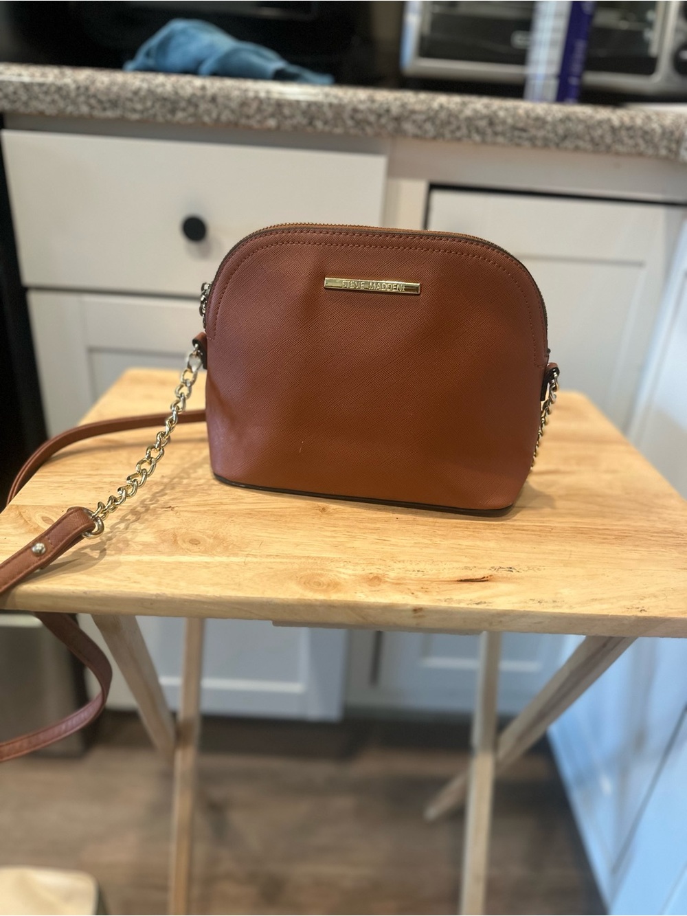 Steve Madden Tan Leather Crossbody Bag with Gold Chain